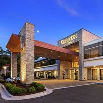 The Kingsley Bloomfield Hills - a DoubleTree